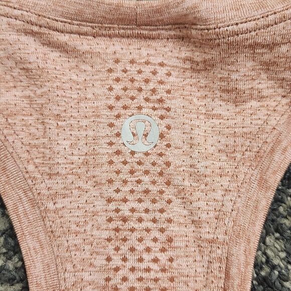 Lululemon Swiftly Tech Racerback 10 - Picture 3 of 5